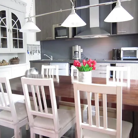 Holiday home Namur Mansion By The Meus, Cleaning Included